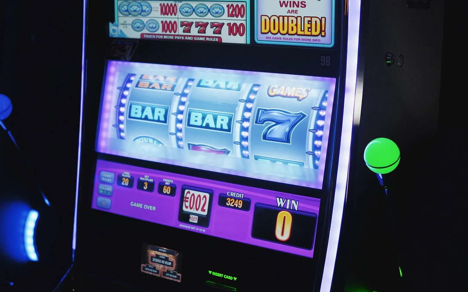 Slots, slot and slot machine